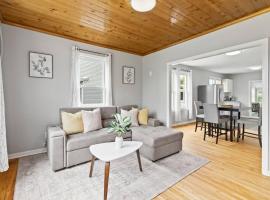 Stylish, Relaxing & Comfy 3 BDR Home, παραθεριστική κατοικία σε Bristol