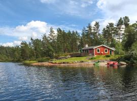 2 Bedroom Beautiful Home In Vatnestrm, hotell med parkeringsplass i Mykland