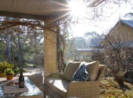 Willow Cottage, hotel in Kurrajong
