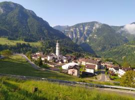 Villa scoiattolo、Pradeのホテル