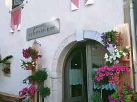Agriturismo La Ciasa Del Fabio, hotel di Tassullo