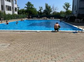 AL MARE, hotell i Lido Adriano