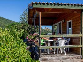 Camping Onlycamp Pierre & Sources, cheap hotel in Volvic