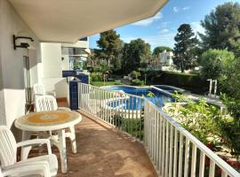 ZAFIRO, hotel in Roda de Bará