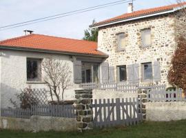 Maison au calme, hotel v destinaci Eyravazet