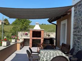 Casa vacacional Escuela la Llera, Hotel in Colunga