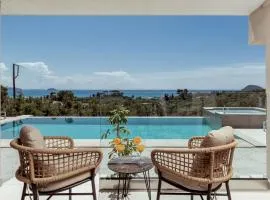 Villa Roselia - Luxury Escape with Magnificent Views, by ZanteWize