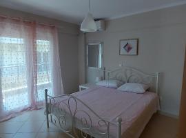 Villa Apartamets esmerina, beach rental in Fanari