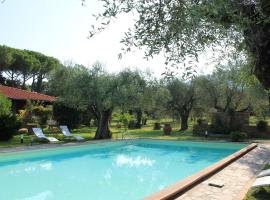 Agriturismo Buen Camino โรงแรมในสการ์ลีโน