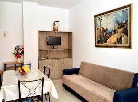 ADONIOS APARTMENTS, hotel cerca de Faethon Association Rhodes, Archangelos