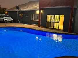 L-PACK PRIMROSe, hotel u gradu Germiston