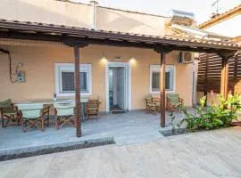 Alley House by RentalsPro Services - Nikiti Halkidiki