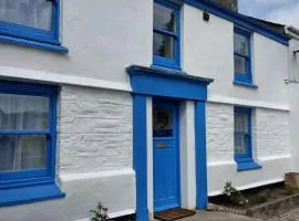 Cosy Town-Centre Cottage, St Austell, Cornwall