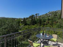 Apartment Green Oase, φθηνό ξενοδοχείο σε Mlini