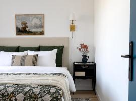 Logement 2 chambres spacieux Lit King Verdun parking gratuit, căn hộ ở Valence