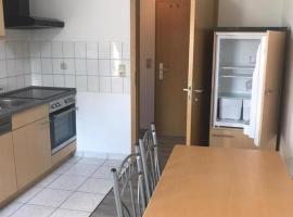 Fewo 71 Kleine 1 Raumwohnung in Roggow, hotel v destinácii Roggow