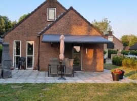 Vakantiewoning Maas en Waal 195, дом для отпуска в городе Ewijk
