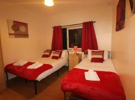 Middlecroft House Staveley by Smart Corporate Stays