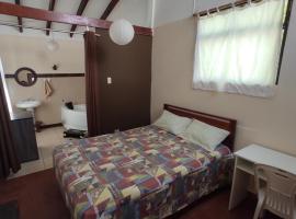 BINNAH GUEST ROOM, guest house in Moyobamba