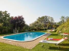 Villa Belveder - Piscina esclusiva, Parco e Panorama, готель у місті Castelraimondo