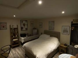 Lakeside Guesthouse Suite, hotel with parking in Waddington