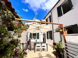 DeepHouse, Casa con Giardino vicino al Mare