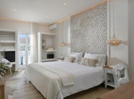 Erato Hotel Mykonos, khách sạn 3 sao ở Ornos
