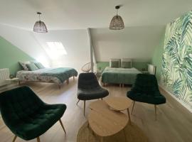 Les chambres de Christelle & Gilbert: Margon şehrinde bir otel