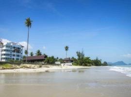 Khanom Beach Residence 1-bedroom Mountain & Sea View, apartmen di Khanom