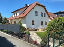 Ferienwohnung Am Berg, olcsó hotel Pinzbergben