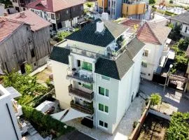 Penthouse Apartments PERLA, Vasiliko