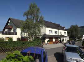 Ferienweingut Winnebeck, hotel in Köwerich