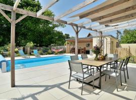 Maison Gwenan - Maison contemporaine pour 8 proche plage, hotel in Saint-Cast-le-Guildo