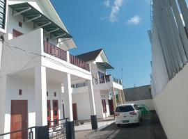 sama sama villa, hotel v destinaci Midang