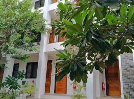 The Palines Apartment and Guesthouse - Vista Alabang: Manila şehrinde bir pansiyon