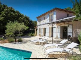 Stramousse, lodging in Cabris
