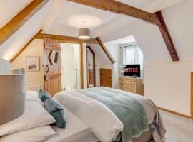 5 Bedroom House, near North Norfolk Coast, hotel v destinácii Cawston