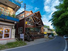 The Hosteller Kasar Devi, hostel Almorában