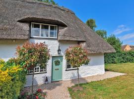Finest Retreats - Pemberley Cottage, casa o chalet en Roxton