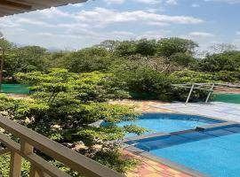 Manav farm house karjat, hotel v destinaci Karjat