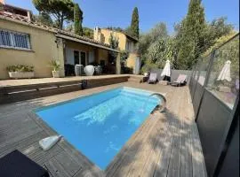 Belle maison vue montagne avec piscine privée à 5 minutes de la mer et village.i