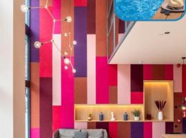 ARCELON HOTEL - New hotel with Pool open from 1st March - Piscina abierta desde 1 Marzo, hotel near Sant Martí Metro Station, Barcelona