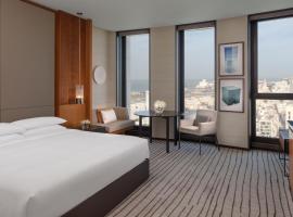 Park Hyatt Doha, hotel near Qatar Billiards & Snooker Federation, Doha