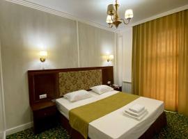 Beles Hotel, hotel with parking in Astana