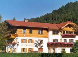 Pension Johannes, hotel in Bach