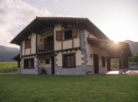LAIZARRONDO, hotel dengan tab panas di Arantza