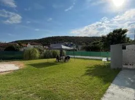 Garden house