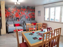 Les Coquelicots, hotel with parking in Cormaranche-en-Bugey