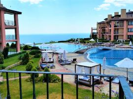 Sea view apartment Kaliakria resort, курортний готель у місті Топола