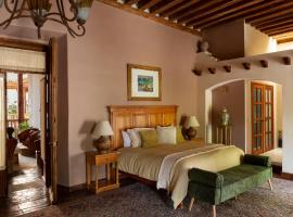 Hotel Casa del Naranjo: Pátzcuaro'da bir otel